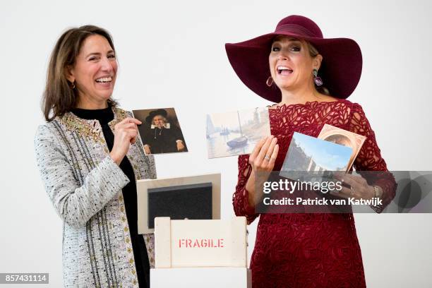 Queen Maxima of The Netherlands opens with director Emilie Gordenker the traveling exhibition Ten Top Pieces On Tour in the Mauritshuis museum on...