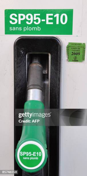 E10 E10 Photos and Premium High Res Pictures - Getty Images