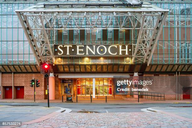 18 St Enoch Shopping Centre Stock Photos High Res Pictures And Images 18-st-enoch-shopping-centre-stock-photos-high-res-pictures-and-images