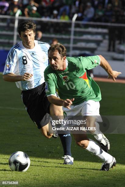 Javier Zanetti of Argentina, runs as he tries to stop Alex Da Rosa of Bolivia during their FIFA World Cup South Africa-2010 qualifying match, on...