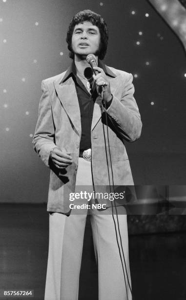 Pictured: Singer Engelbert Humperdinck performs on December 30, 1976 --