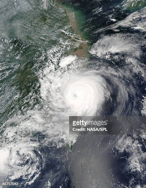 satellite image of typhoon saomai over taiwan and china - hurricane felix stock pictures, royalty-free photos & images