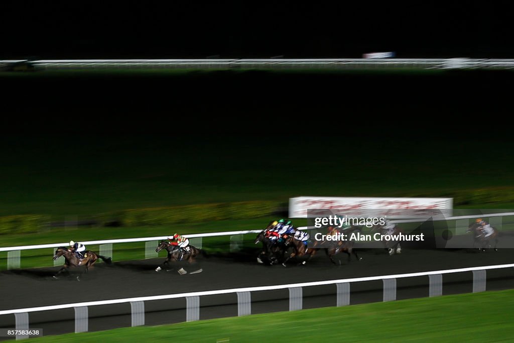 Kempton Races