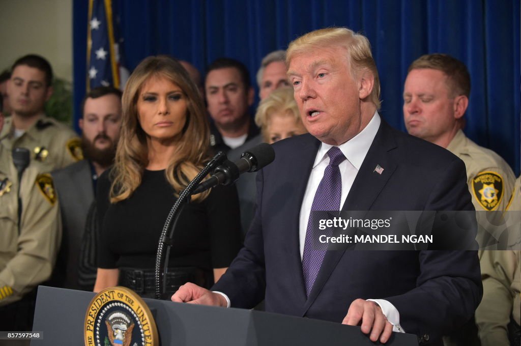 TOPSHOT-US-POLITICS-TRUMP-POLICE