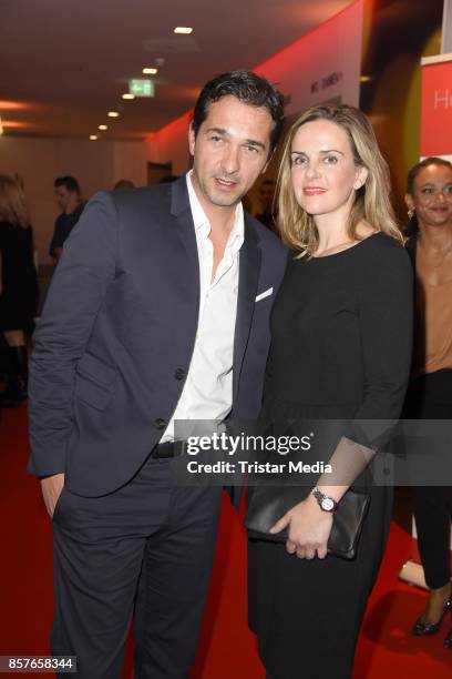 Andreas Elsholz and his wife Denise Zich attend the 'Helden des Alltags' Gala at Theater Kehrwieder on October 4, 2017 in Hamburg, Germany.