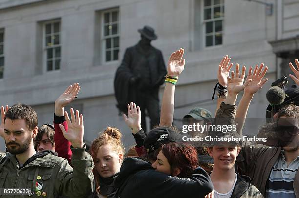 Protesters clash with police in Threadneedle St in London's financial district as global leaders attend the G20 Summit on April 2, 2009 in London,...