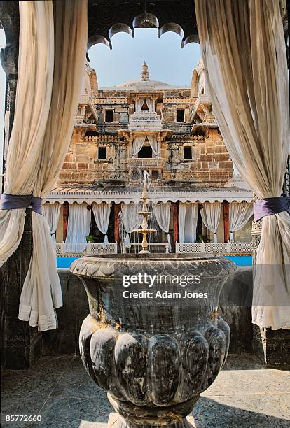 jag mandir palace - udaipur palace stock-fotos und bilder