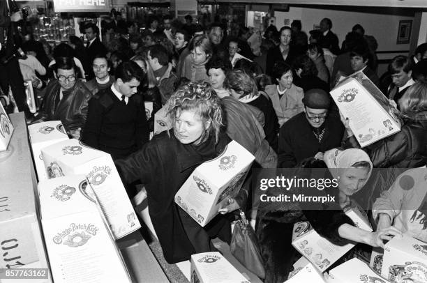 Cabbage Patch Dolls at Hamleys, top London toy store. Hundreds of people clamoured for the dolls when the store opened at 9.00 this morning,...