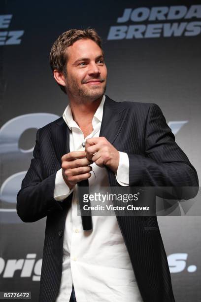 Actor Paul Walker attends the "Fast & Furious" press conference at the Marriot Hotel on March 27, 2009 in Mexico City.