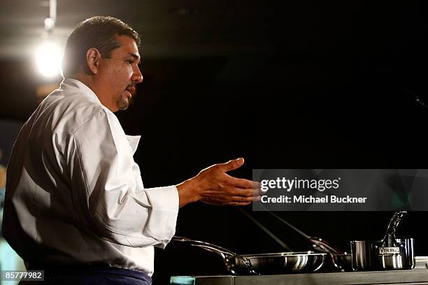 Martin Rioz 13 Chef Martin Rios Stock Photos, High-Res Pictures, and Images - Getty ...