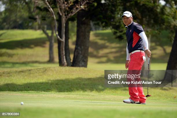Lu Wei-chih of Taiwan in action during round one for the Yeangder Tournament Players Championship at Linkou lnternational Golf and Country Club on...