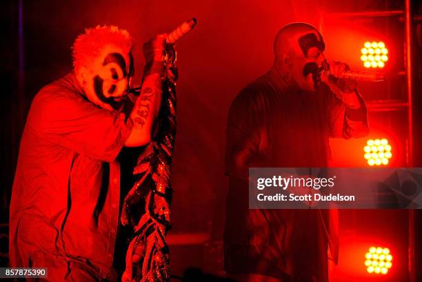 Icp Rappers Shaggy 2 Dope Photos and Premium High Res Pictures - Getty Images