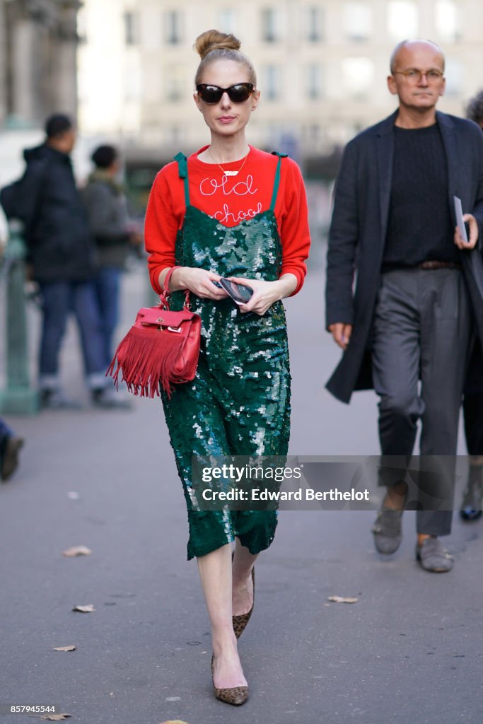 Street Style : Paris Fashion Week Womenswear Spring/Summer 2018 : Day Eight