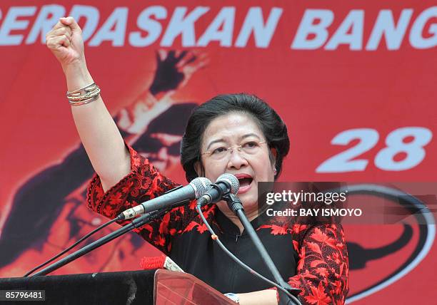 Megawati Soekarnoputri Photos and Premium High Res Pictures - Getty Images