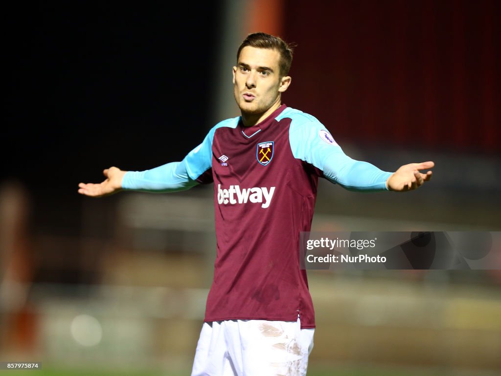 West Ham United v Villarreal: Premier League International Cup