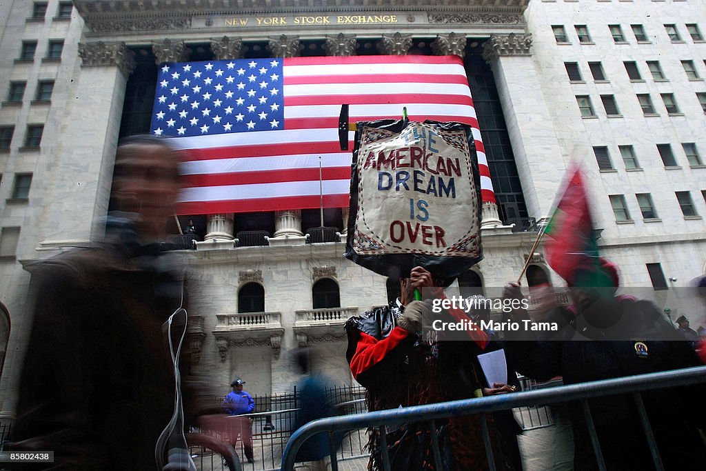 Protesters Demonstrate Against Gov't Bailouts On Wall Street