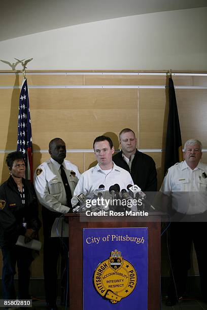 Ravenstall Pittsburgh Press Photos and Premium High Res Pictures - Getty Images