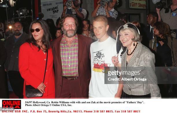 Hollywood, CA. Robin Williams with his wife, Marsha Garces and son Zach at the movie premiere of "Fathers'' Day."