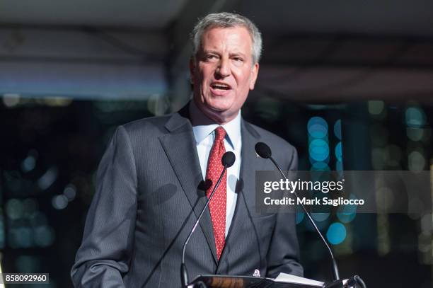 New York City Mayor Bill de Blasio attends the 2017 Brooklyn Bridge Park Conservancy Brooklyn Black Tie Ball at Pier 2 at Brooklyn Bridge Park on...