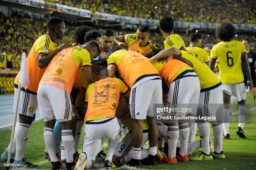 Colombia v Paraguay - FIFA 2018 World Cup Qualifiers