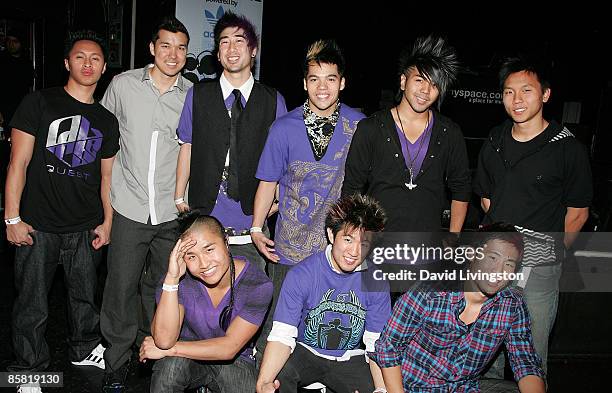 Flo Rida Crew Members Of Roxy Music Photos and Premium High Res Pictures - Getty Images