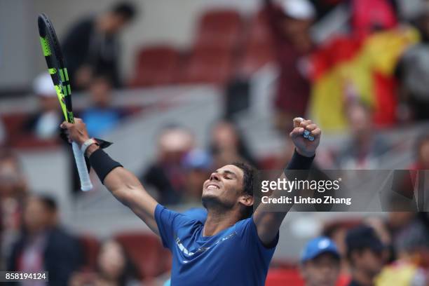 Rafael Nadal of Spain celebrates after winning the Men's singles Quarterfinals match against John Isner of the United States on day seven of 2017...