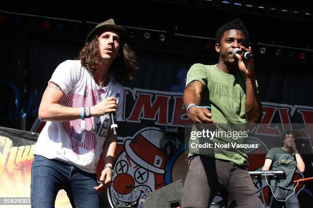 Ciesco Rapper 79 Cisco Rapper Stock Photos, High-Res Pictures, and Images - Getty Images