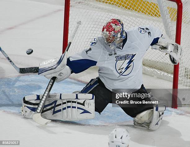 Karri Ramo of the Tampa Bay Lightning tends net against the New Jersey Devils on April 3, 2009 at the Prudential Center in Newark, New Jersey.