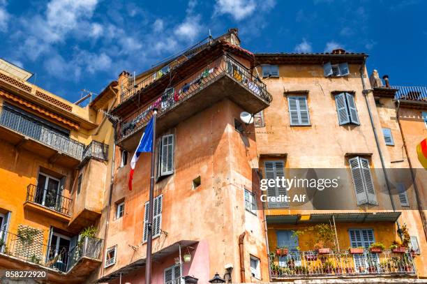 houses in grasse , grasse, provence-alpes-côte d'azur, france - provence alpes cote dazur ストックフォトと画像