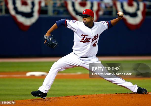 Francisco Liriano of the Minnesota Twins pitches against the Seattle Mariners at the Metrodome on opening day, April 6, 2009 in Minneapolis,...