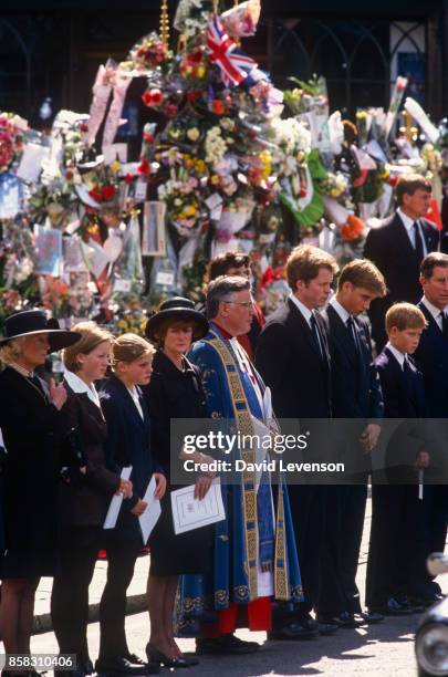 Family members, including Diana's mother, Frances Shand-Kydd, Diana's elder sister, Lady Sarah McCorquodale, the 9th Earl, Charles Spencer, Prince...