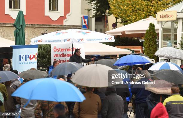 Heinz-Christian Strache of the right-wing Austria Freedom Party speaks to supporters at an election campaign rally on October 6, 2017 in Saalfelden,...