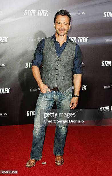 Actor Damian Walshe-Howling arrives for the world premiere of 'Star Trek' at the Sydney Opera House on April 7, 2009 in Sydney, Australia.