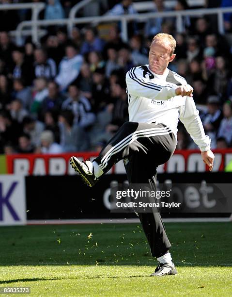 Newcastle United head coach Alan Shearer during a open day team training session at St James' Park on April 07, 2009 in Newcastle-upon-Tyne, England.