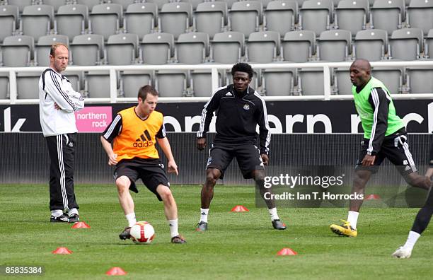 Manager Alan Shearer watches his players during the Newcastle United open day team training session at St James' Park on April 07, 2009 in...