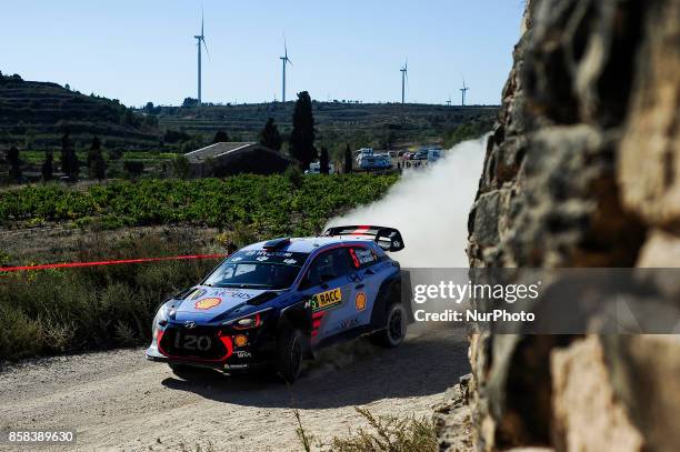 The Belgian driver Thierry Neuville and his co-driver Nicolas Gil of Hyundai Motorsport, driving his Hyundai i20 WRC during the first day of Rally...