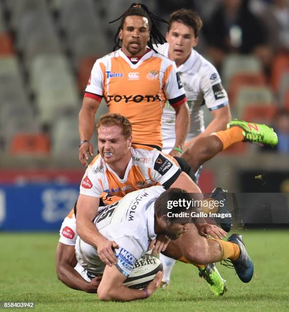 Ruaridh Jackson of the Glasgow Warriors and Ernst Stapelberg of the Toyota Cheetahs during the Guinness Pro14 match between Toyota Cheetahs and...