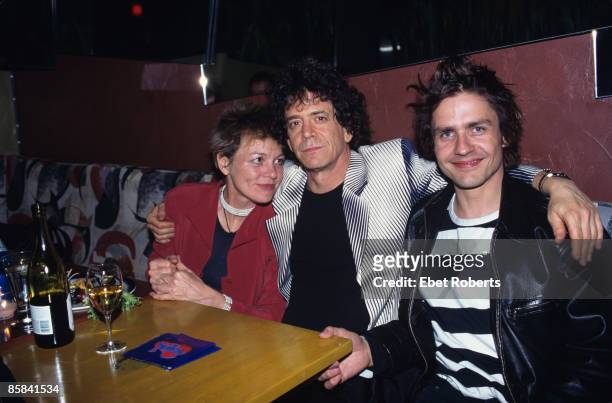 Laurie ANDERSON and Lou REED and Dean WAREHAM, L-R Laurie Anderson, Lou Reed and Dean Wareham at Josie's bar