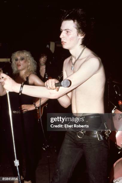 Nancy Spungen and Sid Vicious live at Max's Kansas City, New York on 7th September 1978.