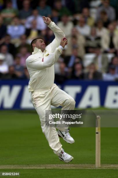 Heath Streak of Zimbabwe bowling during the First Cornhill Test match between England and Zimbabwe at Lord's Cricket Ground in London on May 19, 2000.