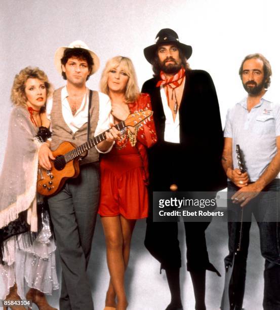 Stevie Nicks, Lindsey Buckingham, Christine McVie, Mick Fleetwood, John McVie - posed, backstage at Brendan Byrne, New Jersey