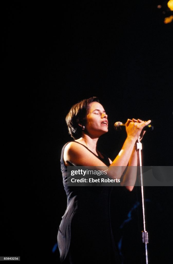 Photo of 10000 MANIACS and Natalie MERCHANT