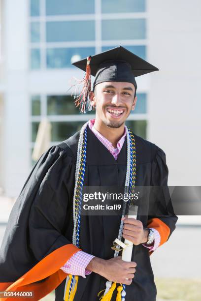 Grad Boy 1,840 Highschool Graduation Boy Stock Photos, High-Res Pictures, and ...