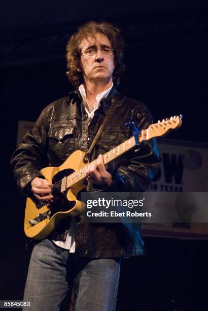 Photo of John LEVENTHAL, playing with Rosanne Cash