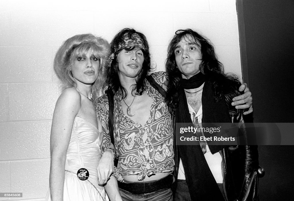 Photo of Cyrinda FOXE and Jimmy CRESPO and Steven TYLER
