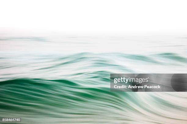 abstract ocean patterns and color. - smaragdgroen stockfoto's en -beelden