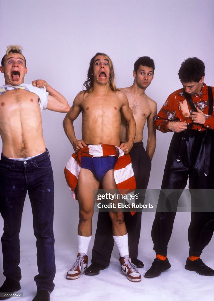 RED HOT CHILI PEPPERS...