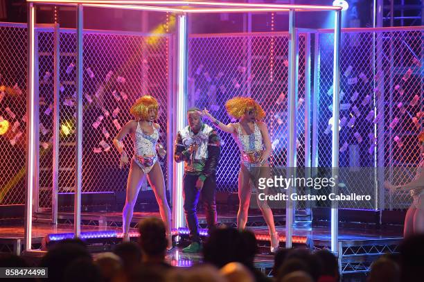 Yo Gotti performs onstage during the BET Hip Hop Awards 2017 at The Fillmore Miami Beach at the Jackie Gleason Theater on October 6, 2017 in Miami...