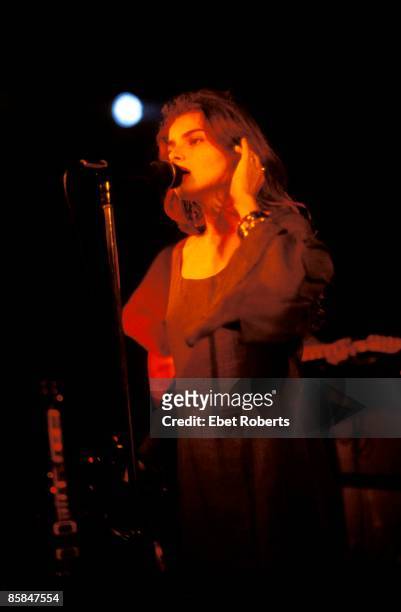 Photo of Hope SANDOVAL and MAZZY STAR