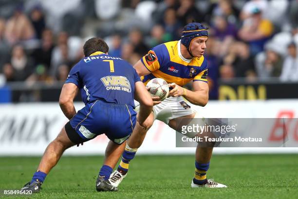 Hugh Blake of Bay of Plenty makes a break during the round eight Mitre 10 cup match between Otago and Bay of Plenty at Forsyth Barr Stadium on...
